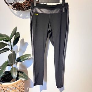 Lole Reid Embossed Tux Black Leggings sZ M